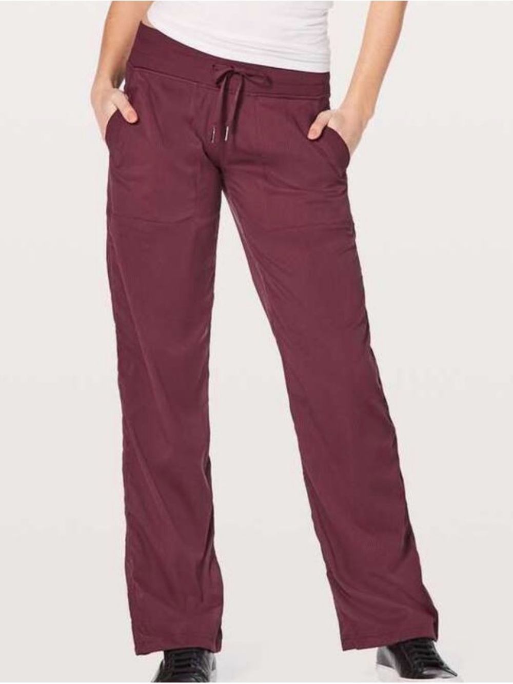 #834 LULULEMON ATHLETICA Redwood Burgundy Dance Studio Pants 28.5”